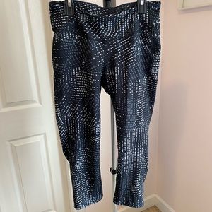 Gap Crop Leggings